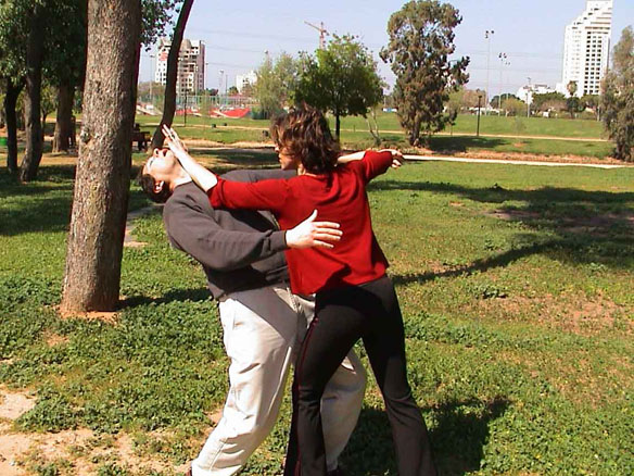 self defense הגנה עצמית לנשים